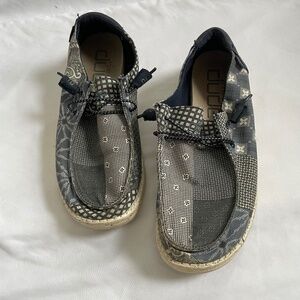 Hey Dude Wendy Patch Coneflower Blue Slip on Shoes Sneakers Lightweight Size 8